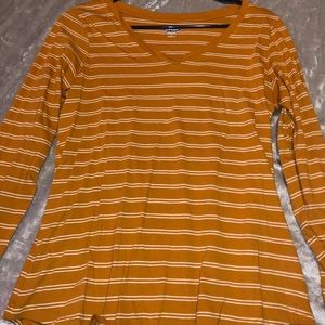Long sleeve Old Navy shirt